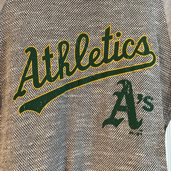 Oakland Athletics Half sleeve T-Shirt - Picture 2 of 4